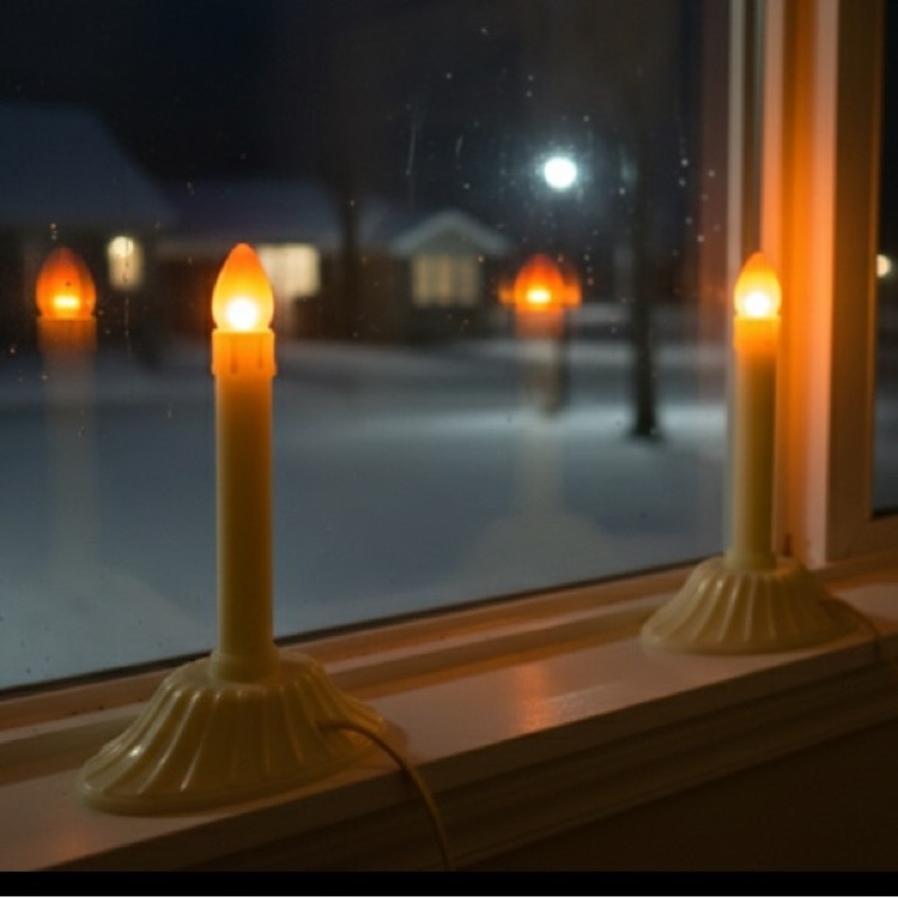 Electric 5 piece Candle with orange interchangeable light bulbs